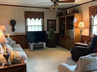 1502 Sherwood Dr, Anderson, IN 46012