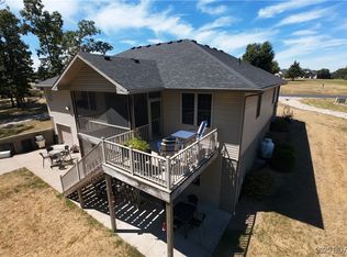 35 Hand Ln, Eldon, MO 65026