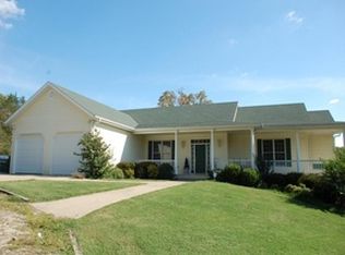 6633 Orchard Ln, Merriam Woods Village, MO 65740