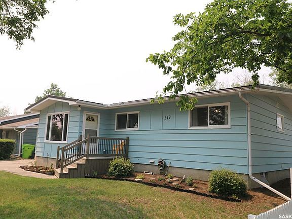2nd image of 319 Anglia Cres