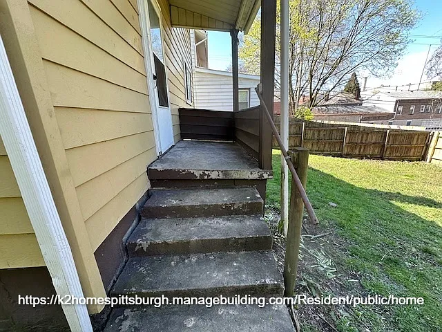 1130 Irwin St — Photo 12