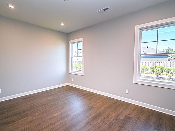 2nd image of 2325 Watson Cir