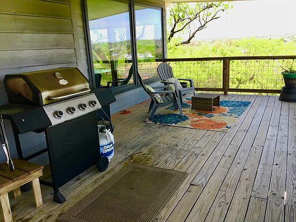 4th image of 876 Sandy Mountain Drive