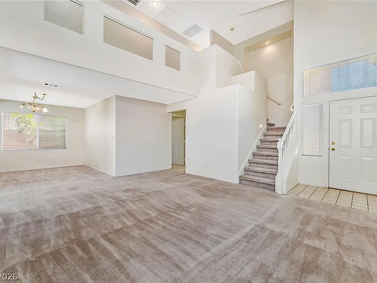 9888 Sparrow Ridge Ave — Photo 4