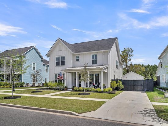 116 Backhurst Dr, Summerville, SC 29486