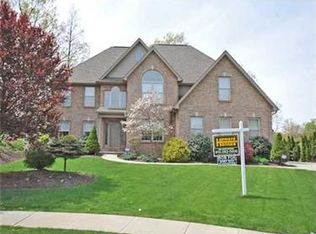 5021 Oak Point Dr, Mc Kees Rocks, PA 15136