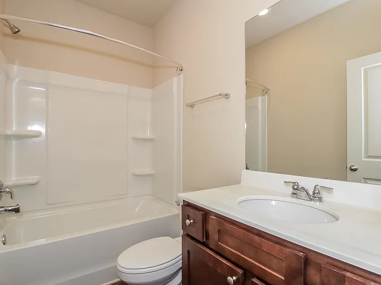 108 Innis Brook Cir — Photo 14