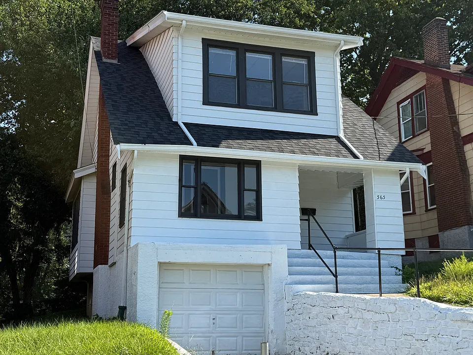 565 Prospect Pl