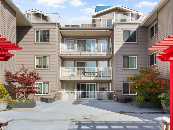 12317 15th Ave NE #405