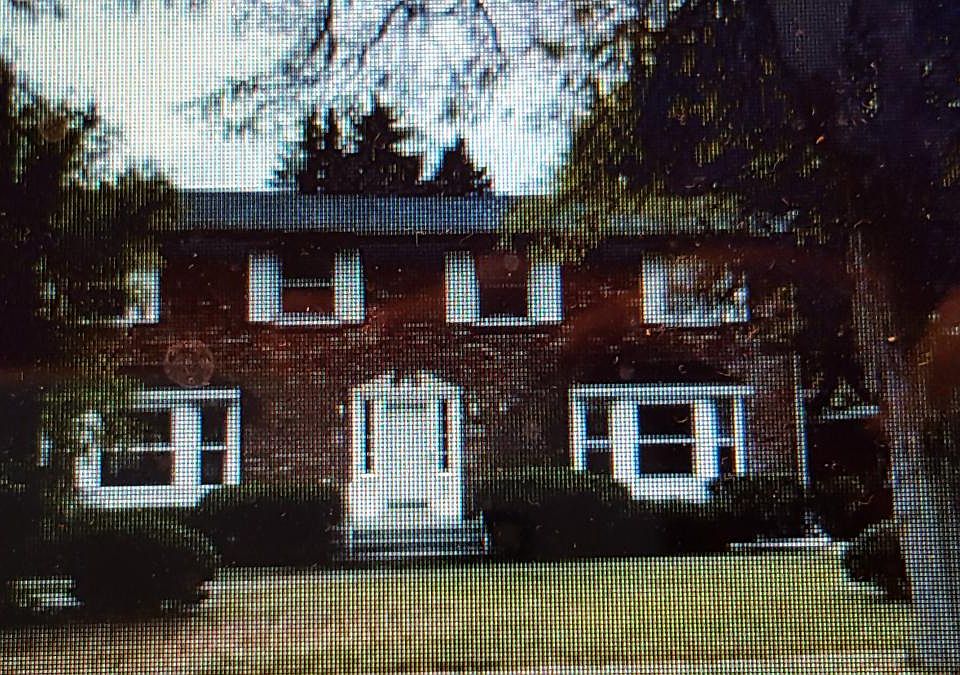 1st image of 189 Sunshine Dr