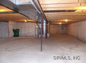 2nd image of 10928 Sylvan Vista Dr