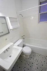 Rented by R New York