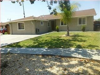 2nd image of 1321 Ebano Ct