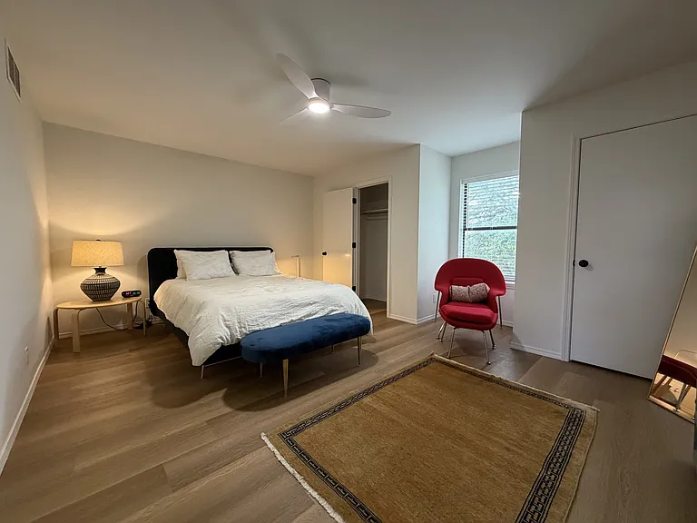 2213 N Crossover Rd #1 — Photo 16