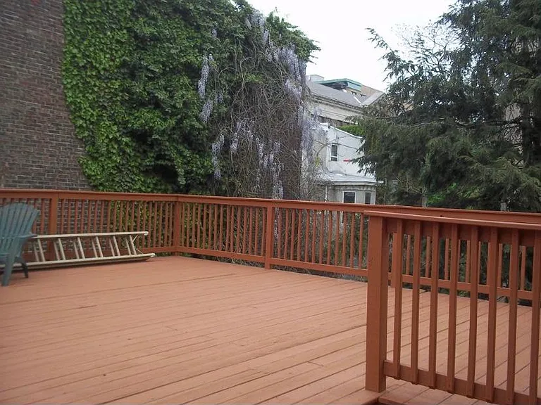 1533 Green St #3 — Photo 12