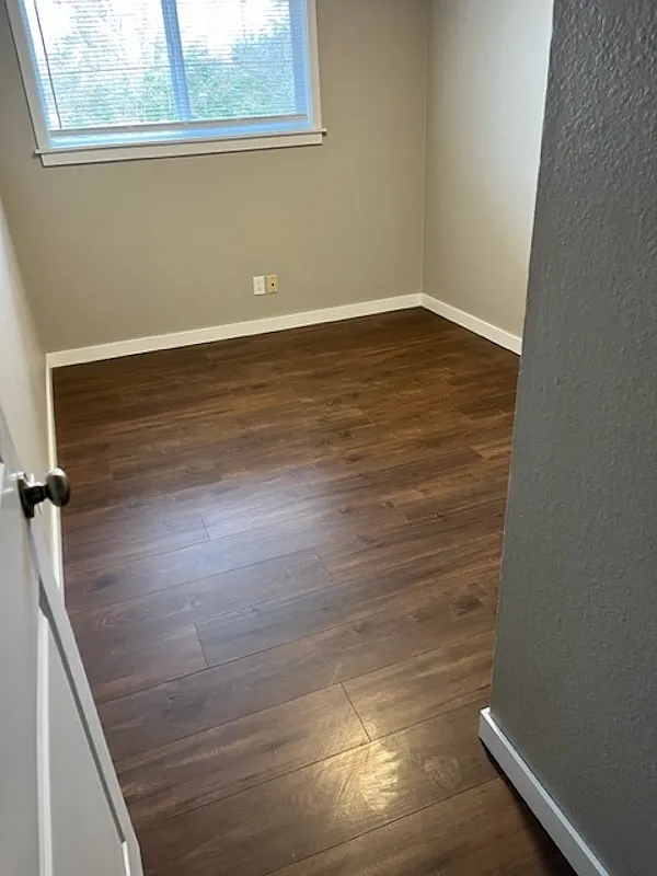 2 bed, 850 sqft, $1,800 — Photo 3