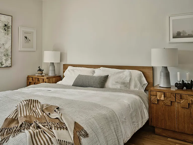 715 Opal St — Photo 11