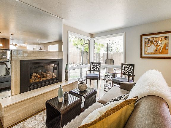 4th image of 3565 S Fleetwood Dr