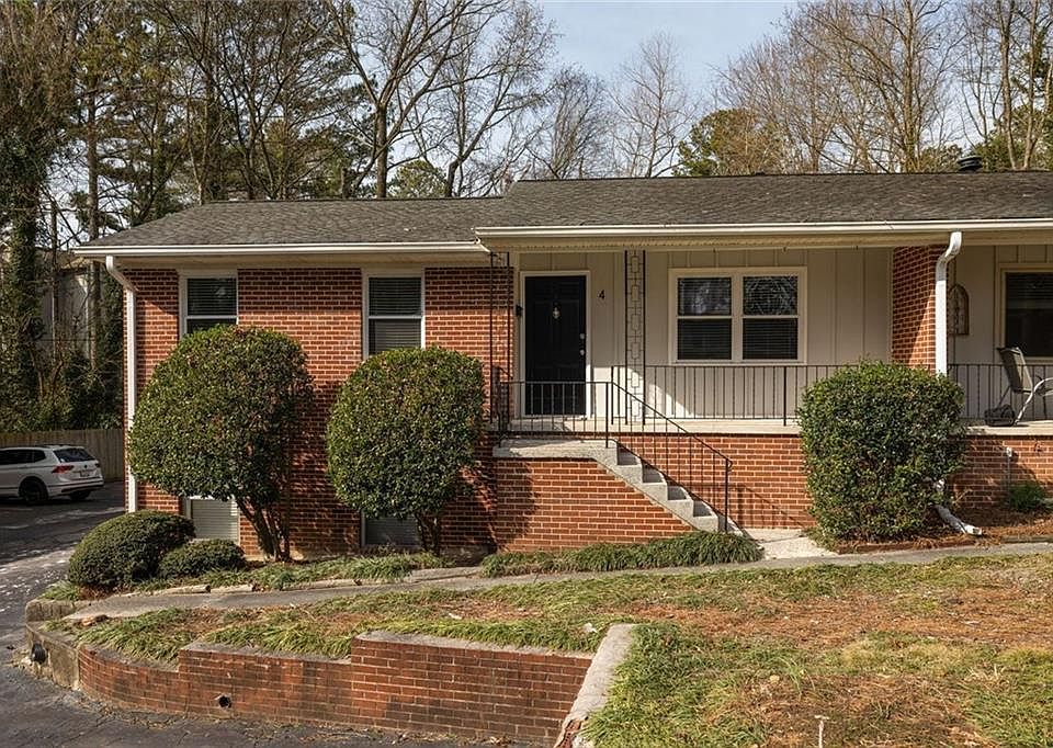 1st image of 2941 Caldwell Rd NE APT B4