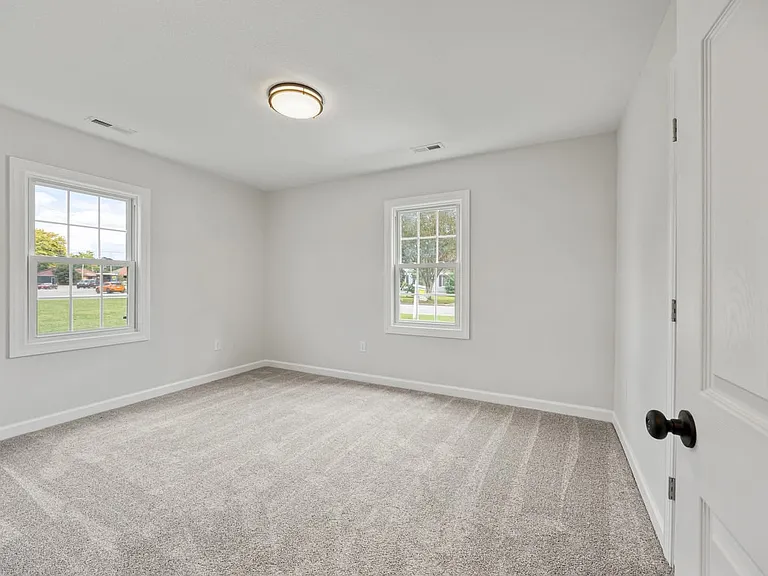 205 Simpson St — Photo 23