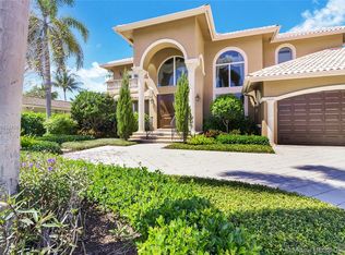 3911 NE 25th Ave, Lighthouse Pt, FL 33064