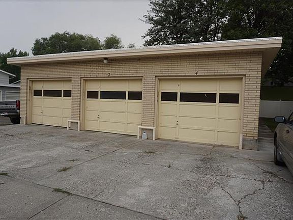 3rd image of 780 E Elva St
