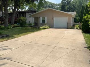 2877 Lakeside St, Madison, WI 53711
