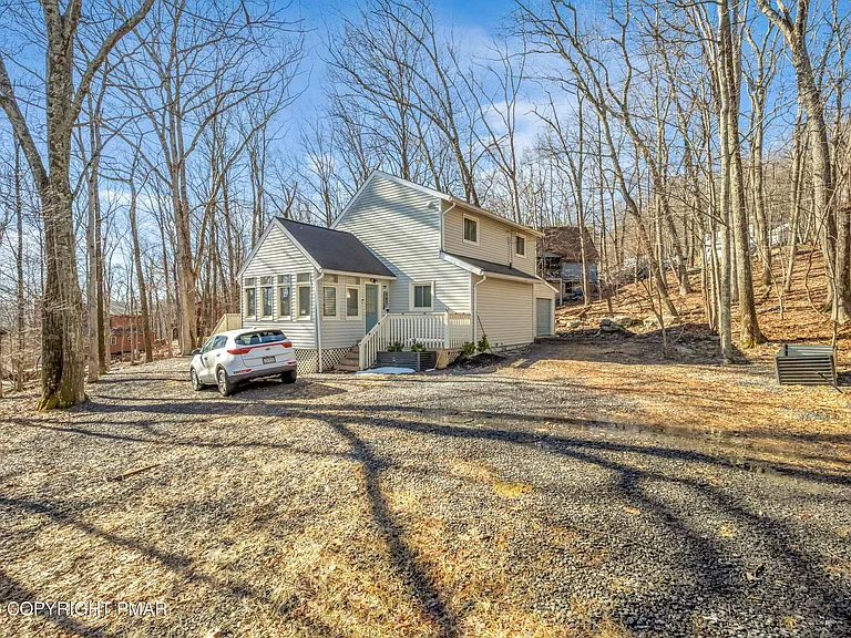 187 Bellingham Dr — Photo 9