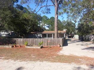 158 Bay Dr, Panacea, FL 32346