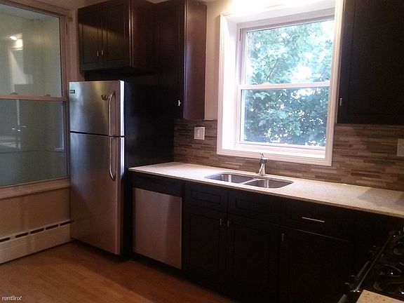 Whipple-2nd Fl Kitchen -2