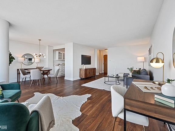 4th image of 4170 N Marine Dr APT 24M