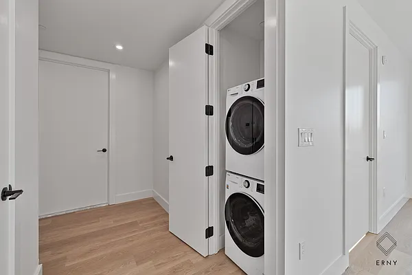 Rented by ERNY LLC | media 9