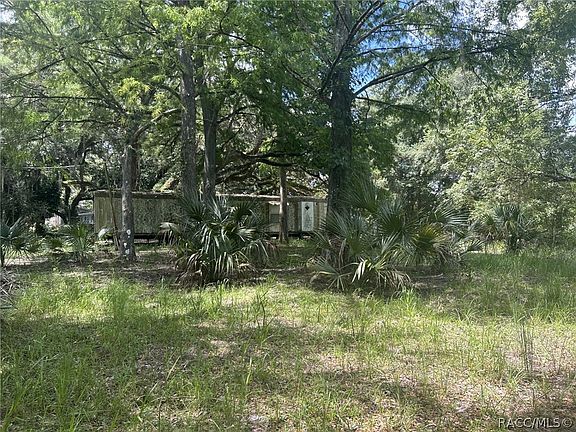 2nd image of 8020 S Ute Point