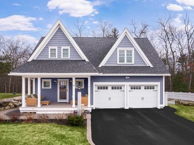 13 Clover Lane, Londonderry, NH, 03053