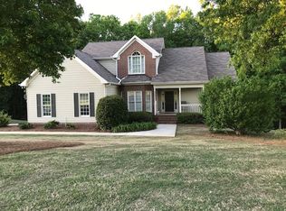 1131 Ridgefield Dr, Bishop, GA 30621