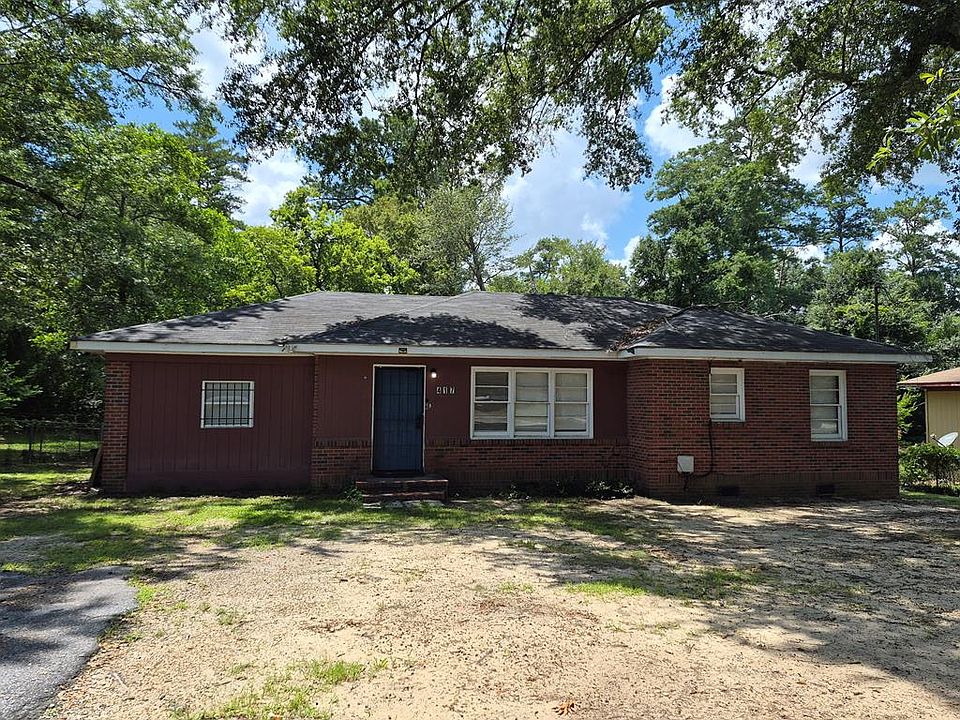 1st image of 417 McCartha Dr