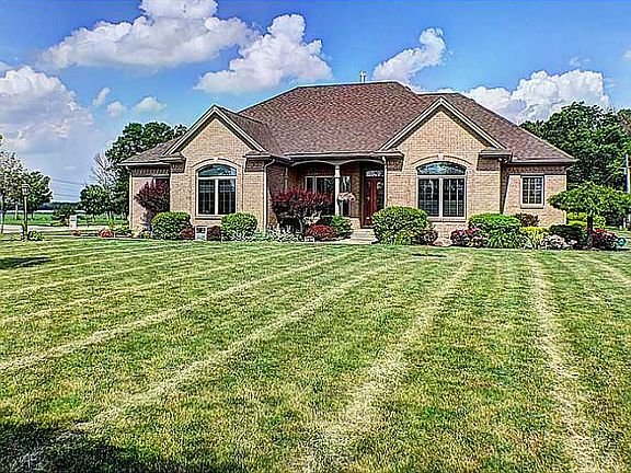 2nd image of 1062 Copperfield Ln