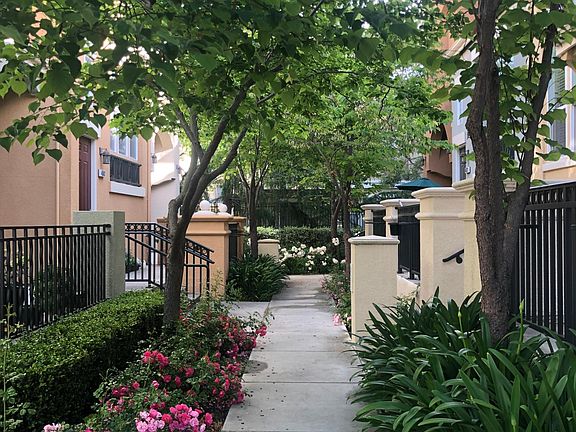 Beautiful walk way to home