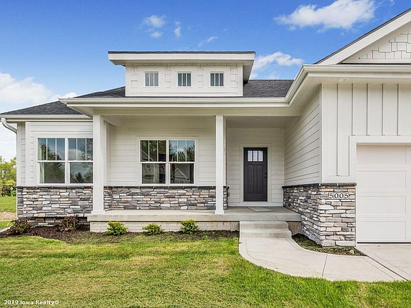 2nd image of 5005 Walker Cir