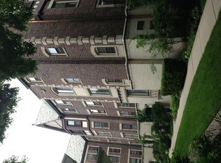 1114 Maple Ave, Evanston, IL 60202