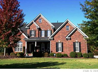 13907 Glen Abbey Dr, Charlotte, NC 28278