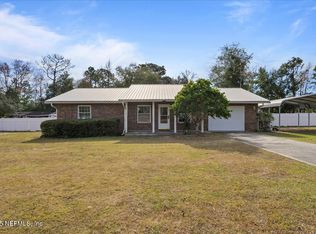 105 CRESTWOOD Drive, Interlachen, FL 32148