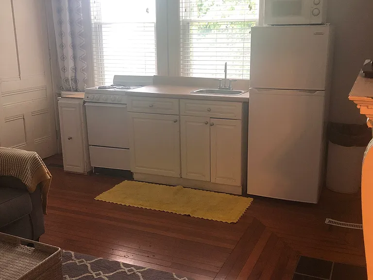 407 W Maiden St #103 — Photo 27