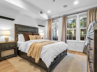 221 Willow Ave APT 2L, Hoboken, NJ 07030