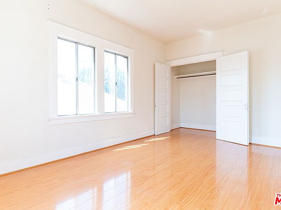 3rd image of 3108 E 4th St #3
