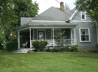 205 Freeman St, Anna, IL 62906