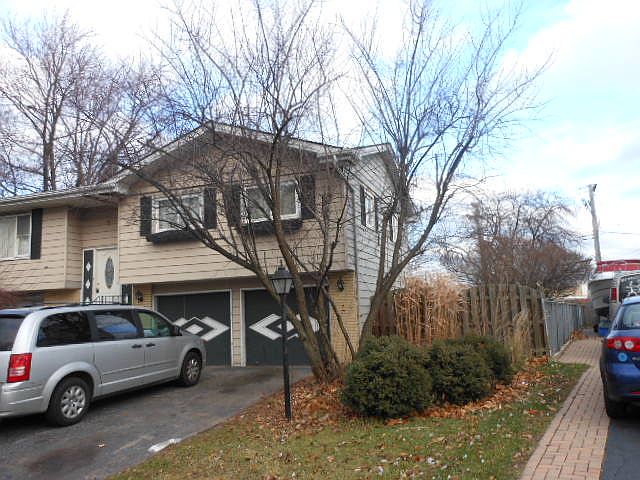 2nd image of 7601 Grant St