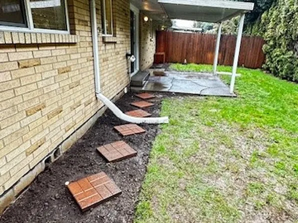 418 NE 66th St, Vancouver, WA 98665