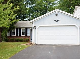 84 Westover Dr, Webster, NY 14580