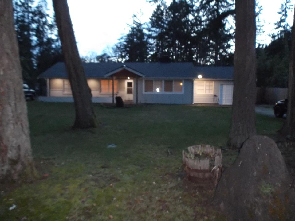 1st image of 12010 Woodbine Ln SW